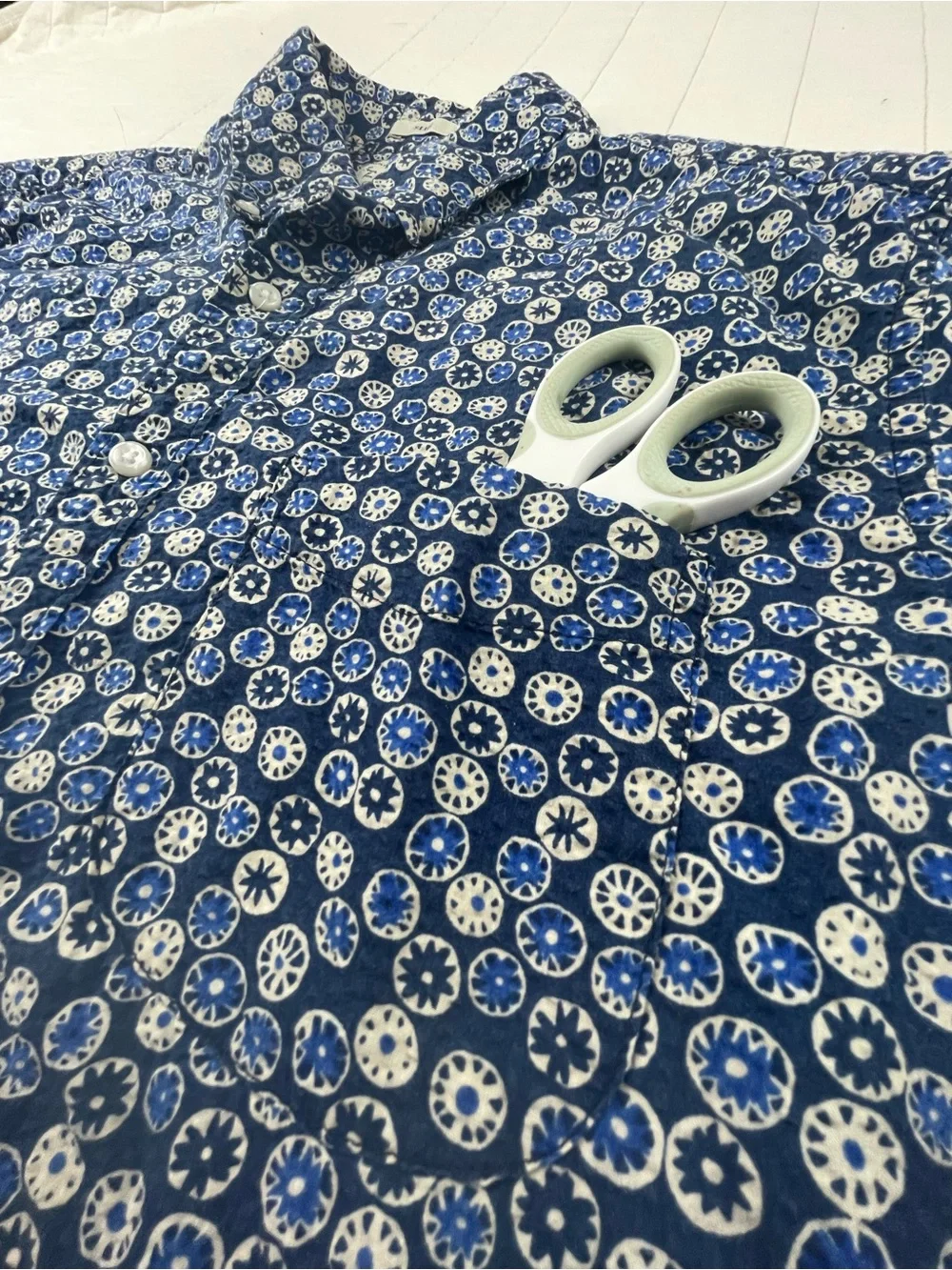 J. Crew Blue and White Printed Cotton Button-Down Shirt Medium